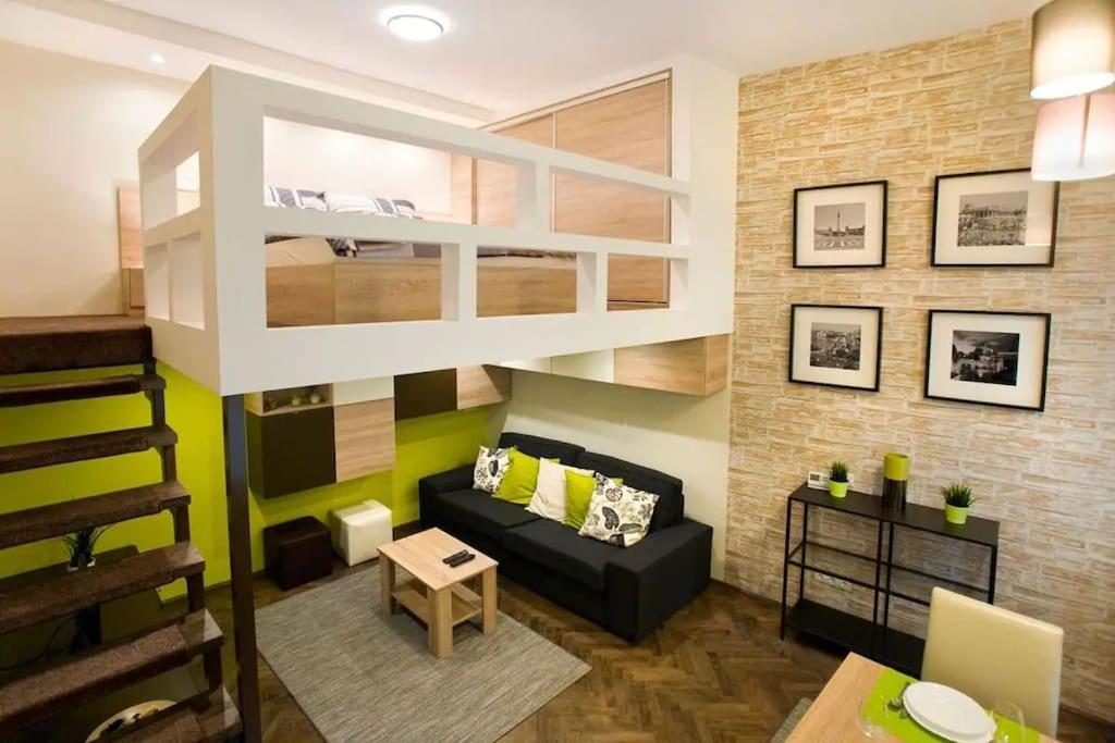 Lovely Flat Downtown * Budapest